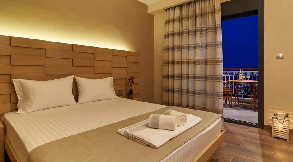 Athos Thea Luxury Rooms Sarti Værelse billede